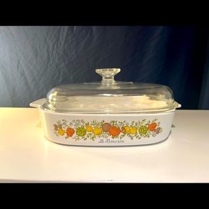 Corningware “Spice of Life” A-10B 2.5 Qt. Square casserole with Lid